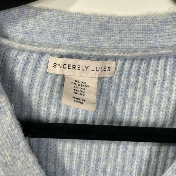 SOLD Sincerely Jules XS Blue Cardigan - Picture 5 of 5